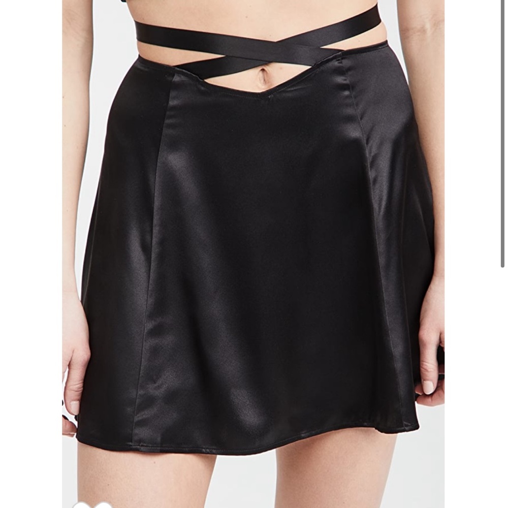 Reformation Tallulah black shirt